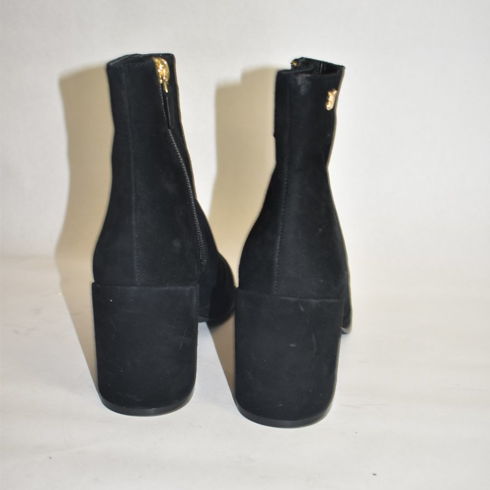 Stuart Weitzman Quinn Ankle Bootie Suede Block Go… - image 8